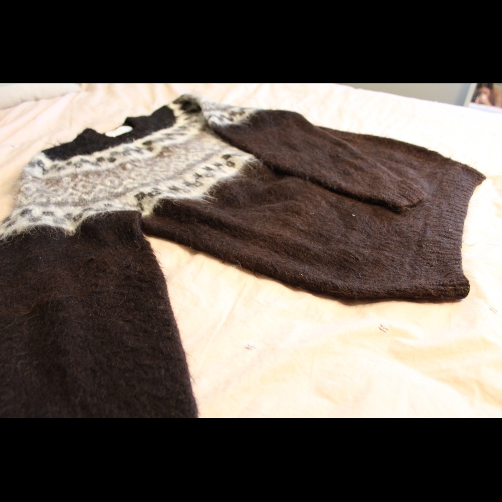 Vintage 100% Baby Alpaca Sweater